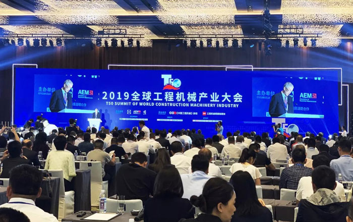 双喜临门！开云登陆入口-开云(中国)
囊括两项工程机械行业大奖