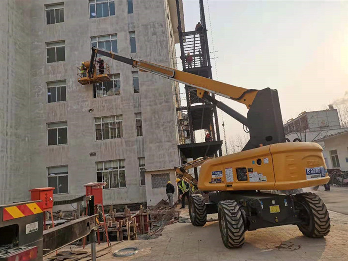 第一时间！服务在线遥控指挥设备转场 开云登陆入口-开云(中国)
无偿向邢台隔离点项目支援设备-3.jpg